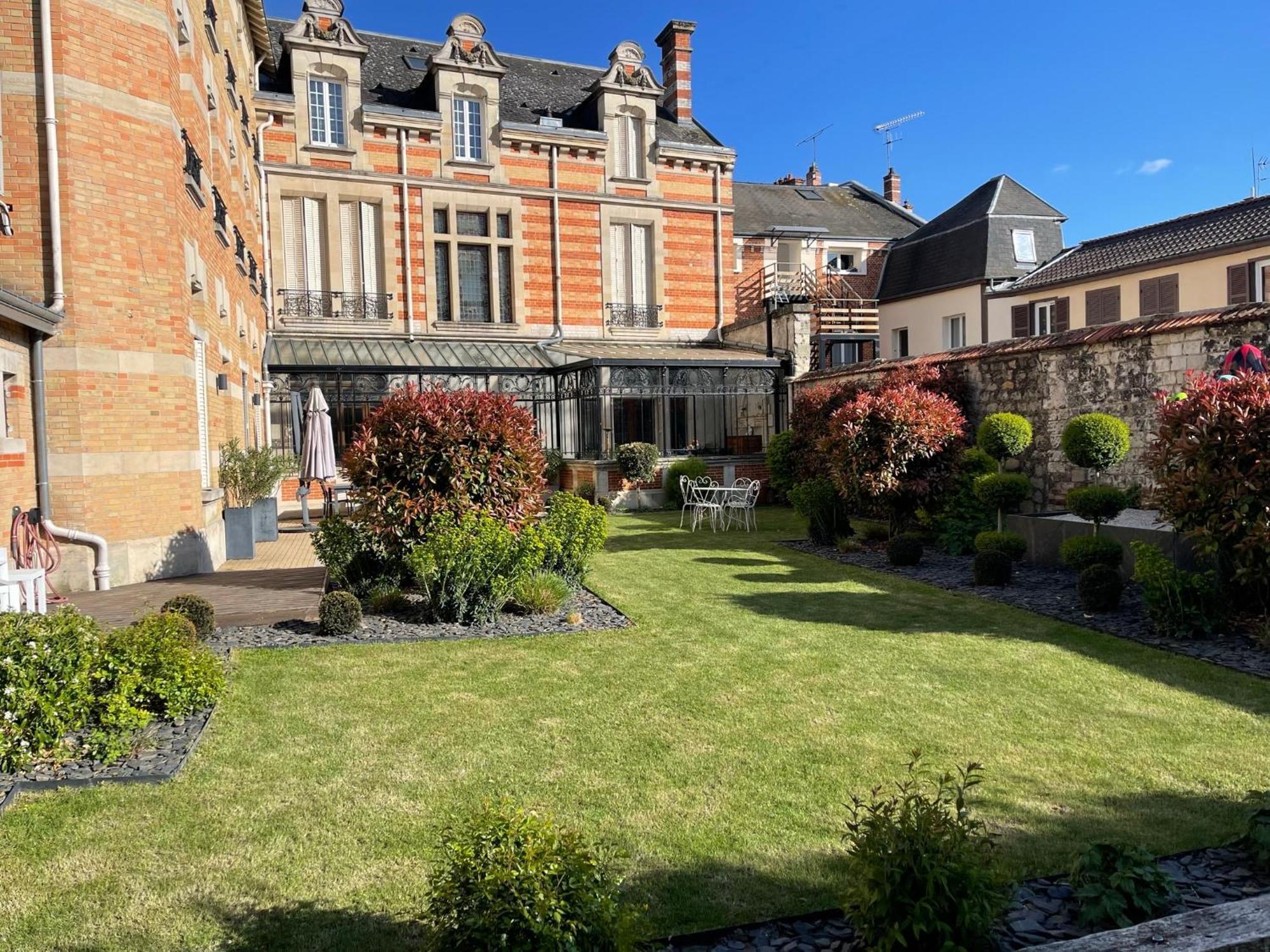 Le Jardin d'Hiver Châlons-en-Champagne Extérieur photo